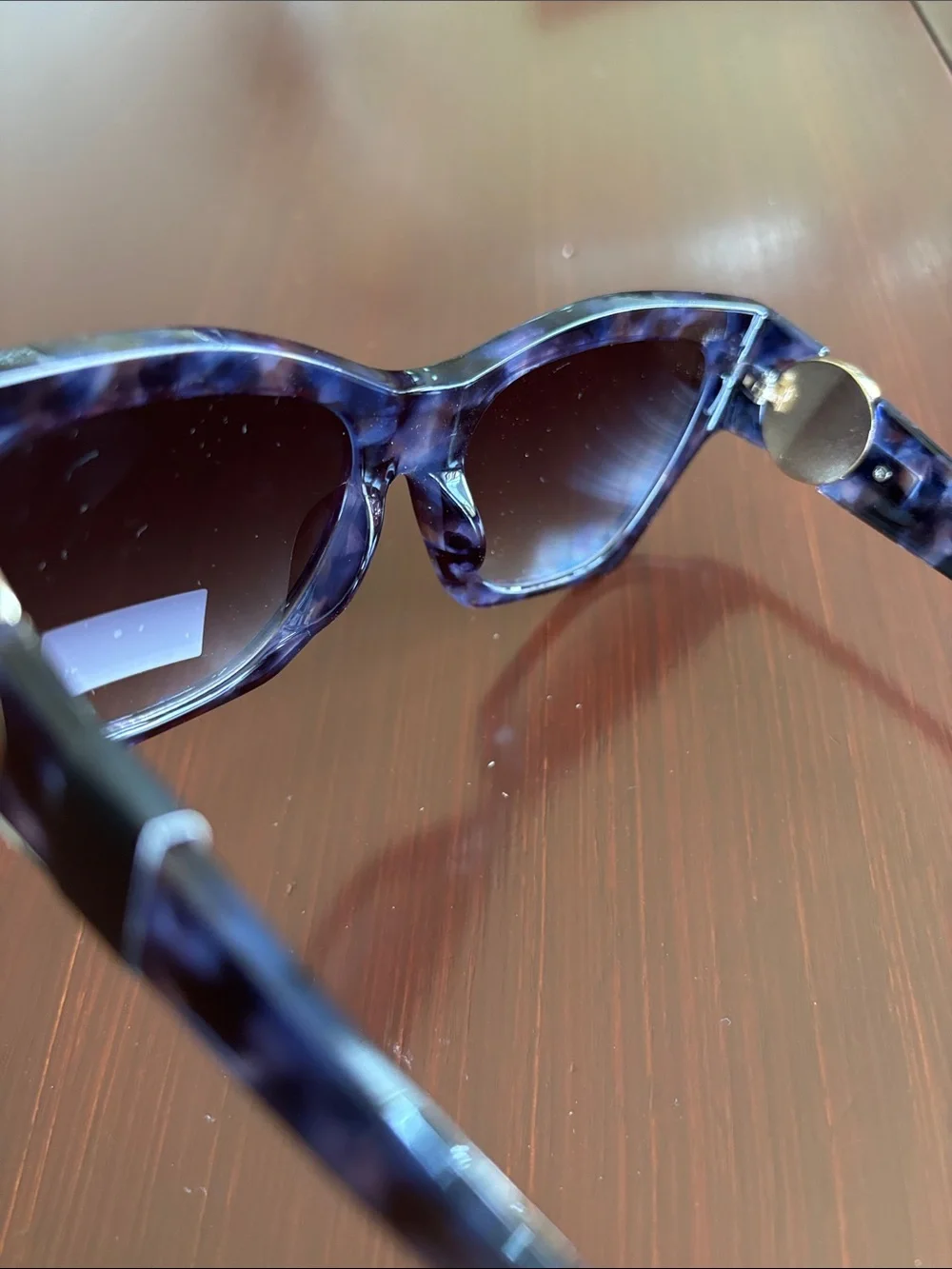 Margaret Josephs 100% UV protect,gradient black lens,tortoise shell,gold accent